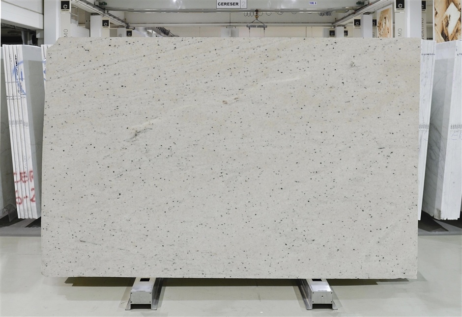 PERFECT WHITE BRILLANT QUARTZITE (C)